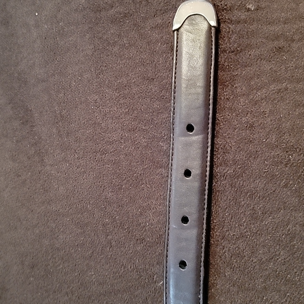 Eddie Bauer Women's Leather Belt